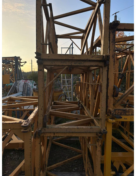 Liebherr 35K towers / adapter - Grúa torre: foto 1 Liebherr 35K towers / adapter - Grúa torre: foto 1