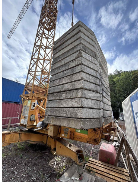 Liebherr 63K, 1994, 43m jib, radio control - Grúa torre: foto 2 Liebherr 63K, 1994, 43m jib, radio control - Grúa torre: foto 2