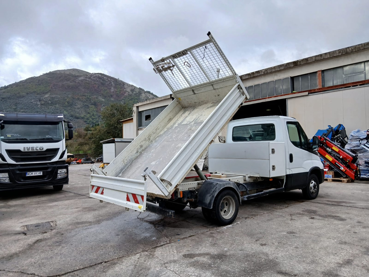 Camión grúa IVECO DAILY 35-120: foto 16 Camión grúa IVECO DAILY 35-120: foto 16