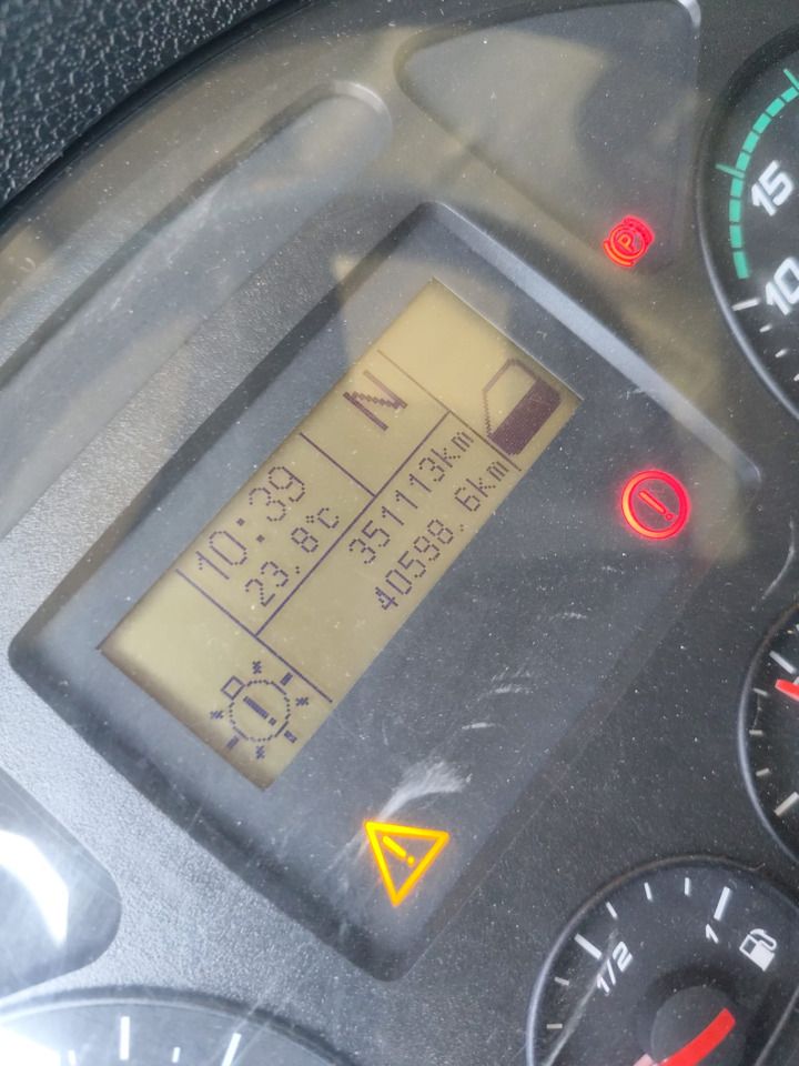 IVECO EUROCARGO 180-320 - Volquete camión, Camión grúa: foto 5 IVECO EUROCARGO 180-320 - Volquete camión, Camión grúa: foto 5