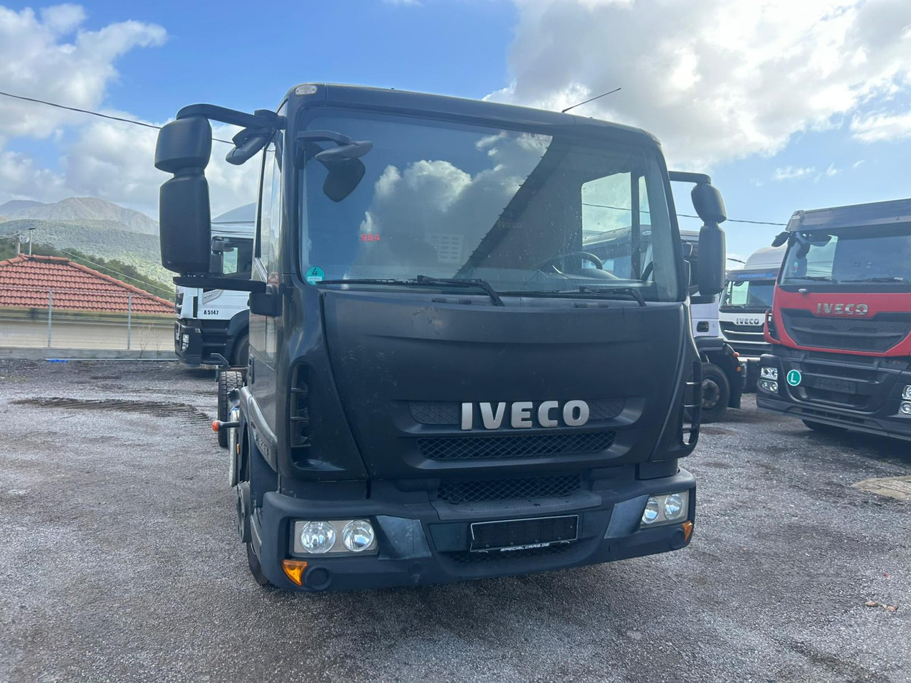 IVECO EUROCARGO 80E18 - Chasis camión, Volquete camión: foto 5 IVECO EUROCARGO 80E18 - Chasis camión, Volquete camión: foto 5