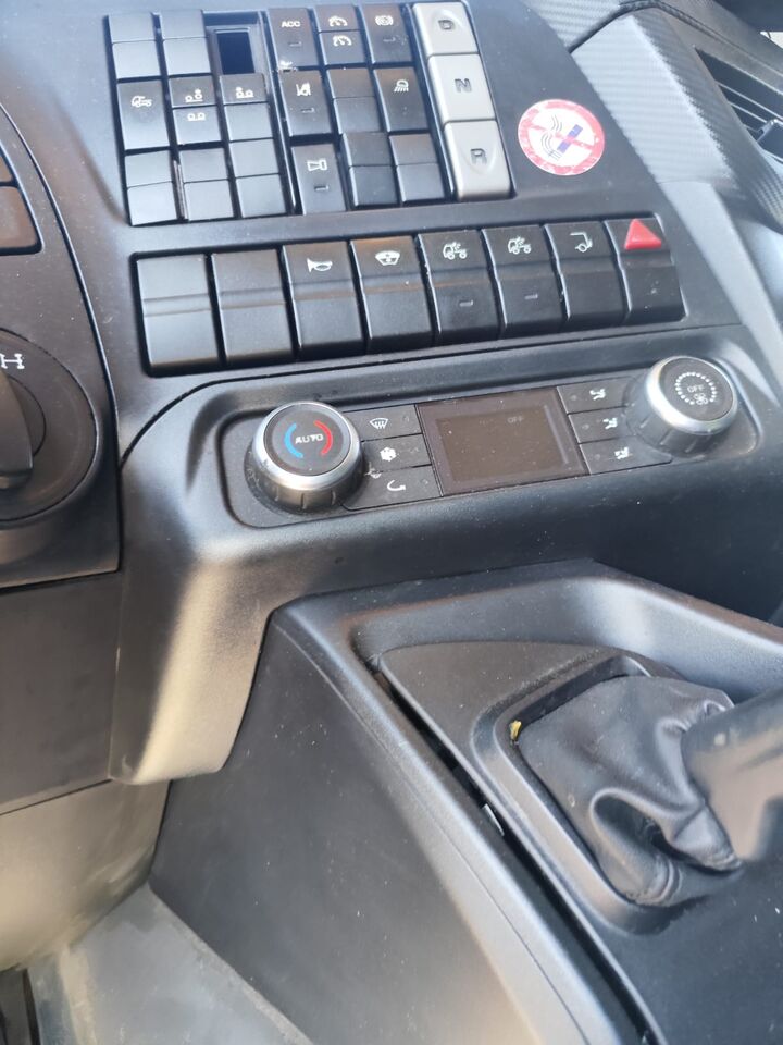 IVECO HI-STREET 260S46 XP - Chasis camión: foto 4 IVECO HI-STREET 260S46 XP - Chasis camión: foto 4