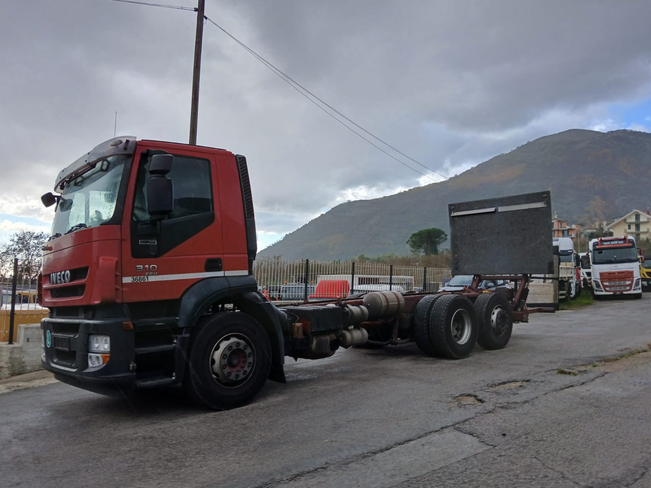 IVECO STRALIS AD 260S31 - Chasis camión: foto 1 IVECO STRALIS AD 260S31 - Chasis camión: foto 1