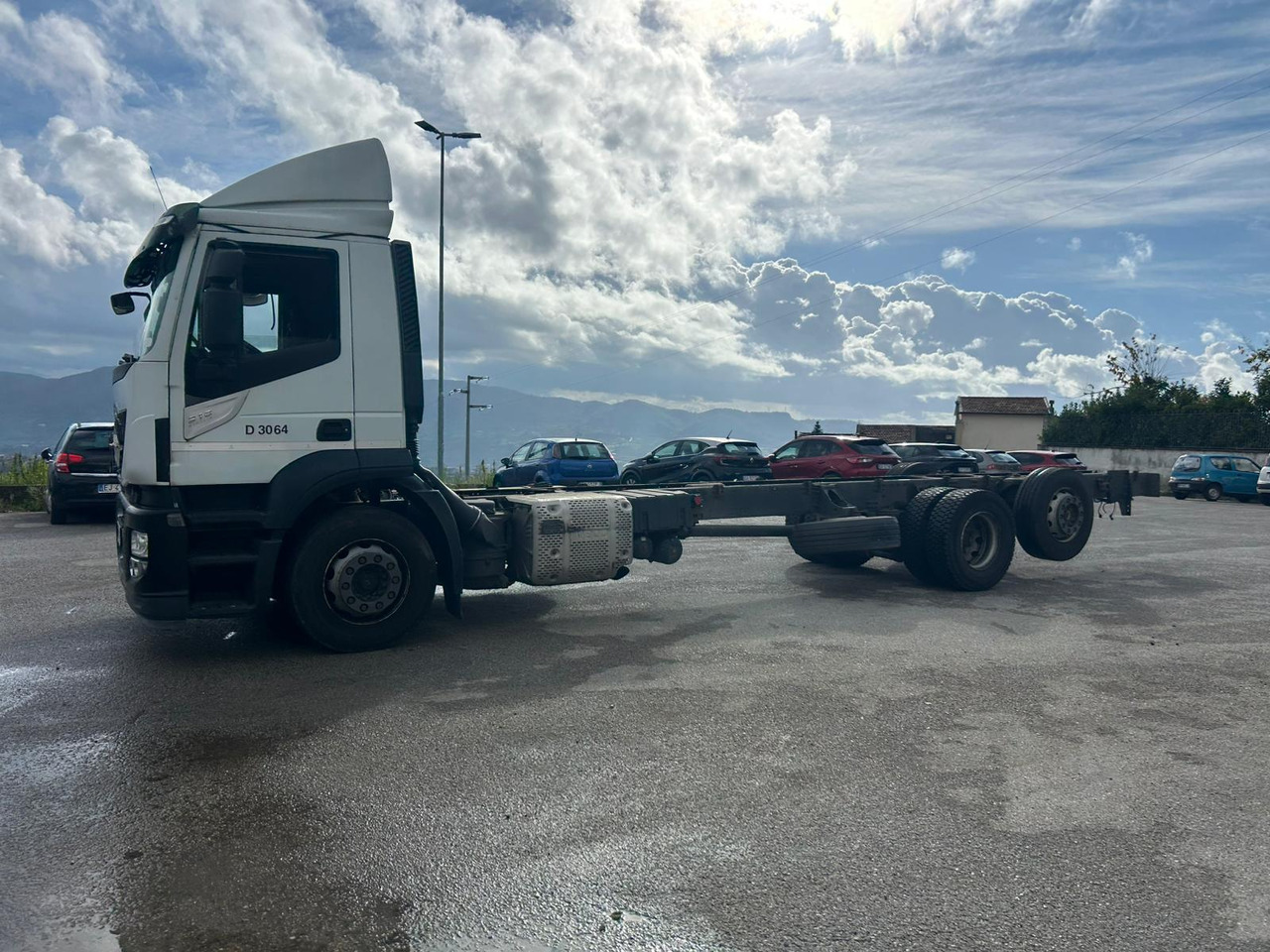 IVECO STRALIS AD 260S31 XP - Chasis camión: foto 3 IVECO STRALIS AD 260S31 XP - Chasis camión: foto 3