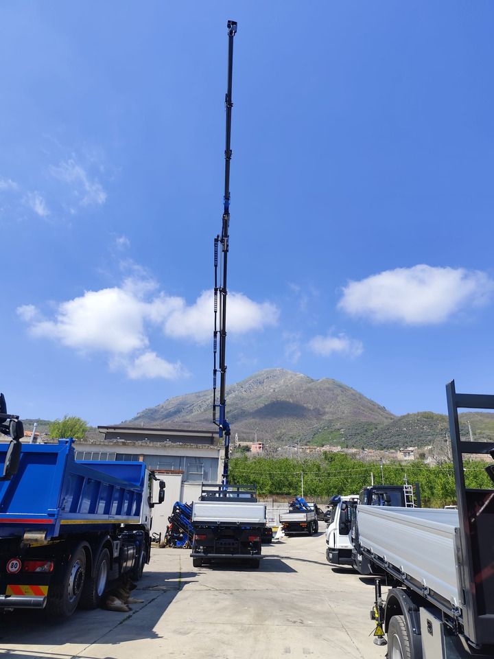 IVECO STRALIS AD 260S31 XP - Camión grúa: foto 5 IVECO STRALIS AD 260S31 XP - Camión grúa: foto 5