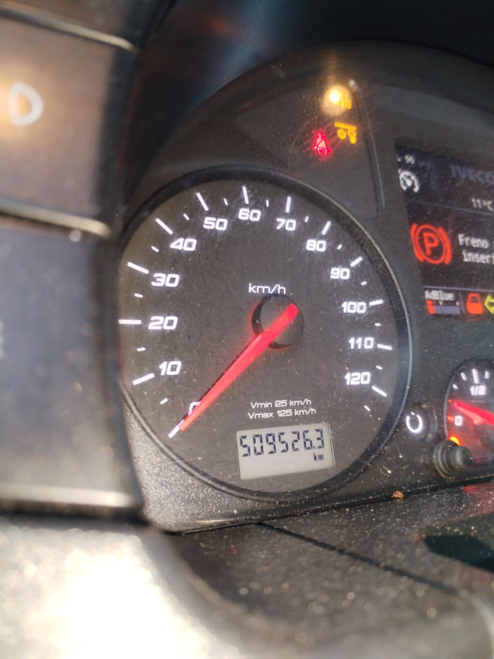 IVECO STRALIS AD 260S31 XP - Chasis camión: foto 4 IVECO STRALIS AD 260S31 XP - Chasis camión: foto 4