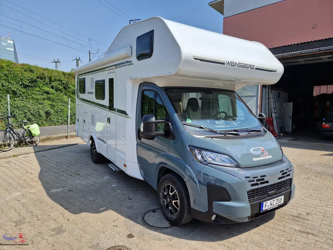 Wohnmobil Weinsberg CaraHome 650 MEG - Autocaravana capuchina: foto 1 Wohnmobil Weinsberg CaraHome 650 MEG - Autocaravana capuchina: foto 1