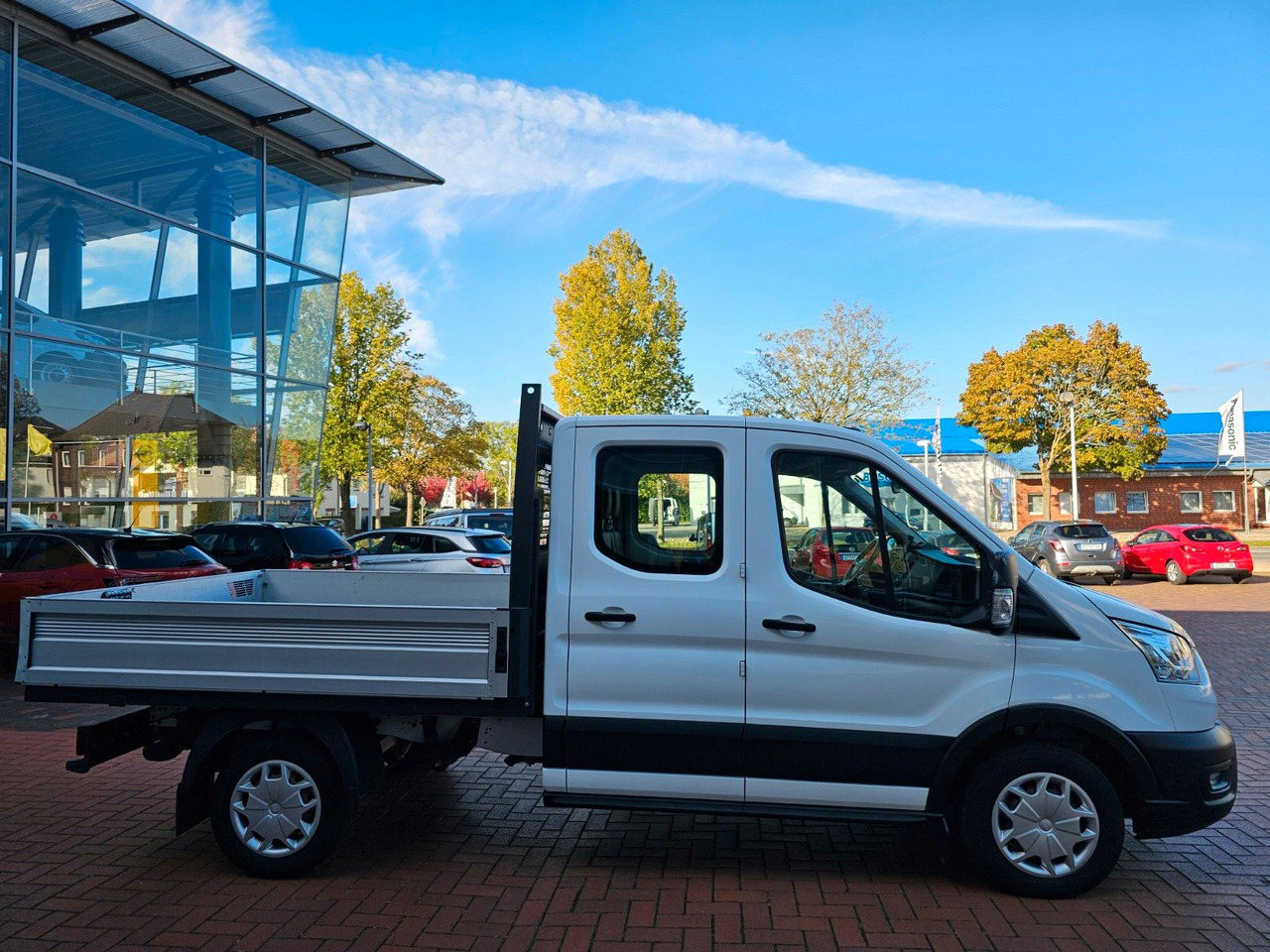 Caja abierta furgoneta, Furgoneta combi Ford Transit Pritsche 310 DoKa AHK Klima 7 Sitzer: foto 6