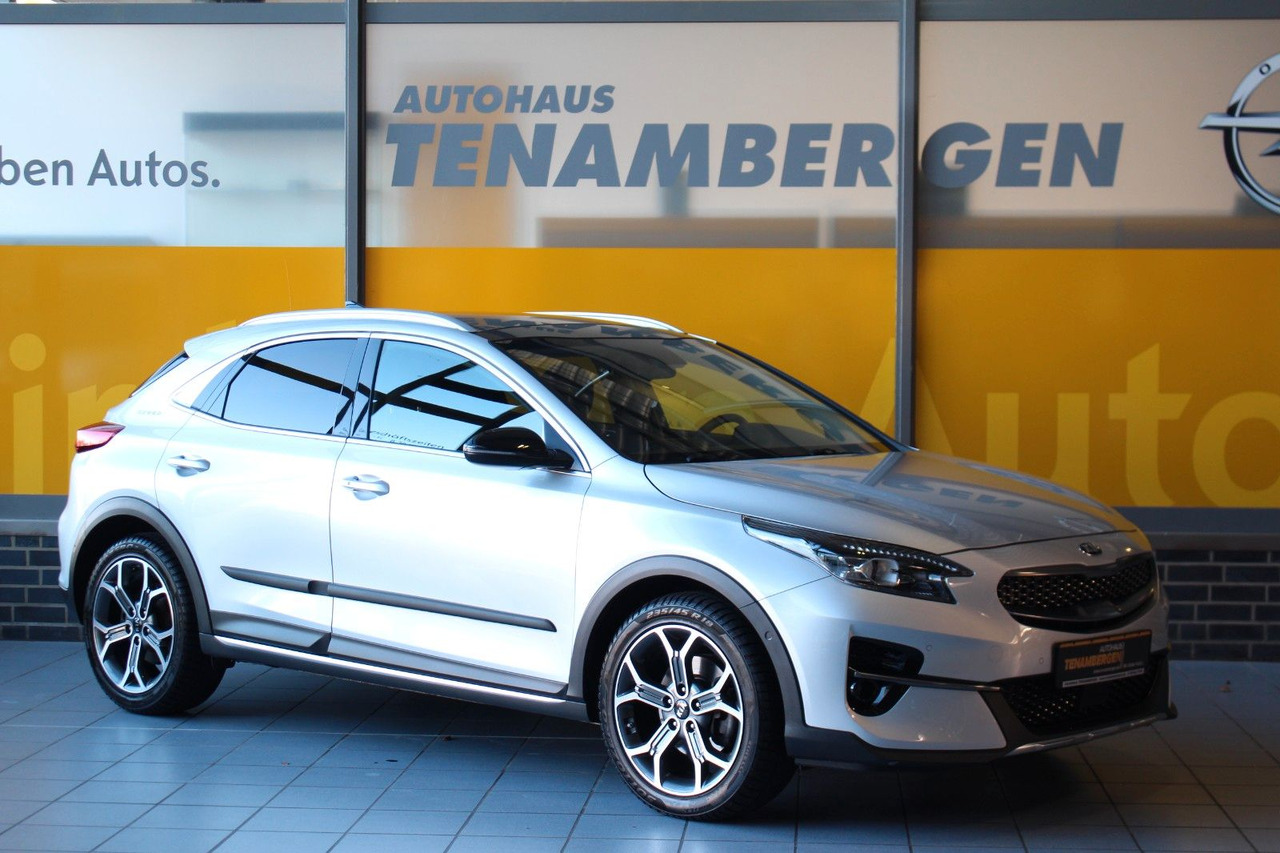 Kia XCeed Platinum Leder Memory Panorama LED ACC - Coche familiar: foto 1 Kia XCeed Platinum Leder Memory Panorama LED ACC - Coche familiar: foto 1