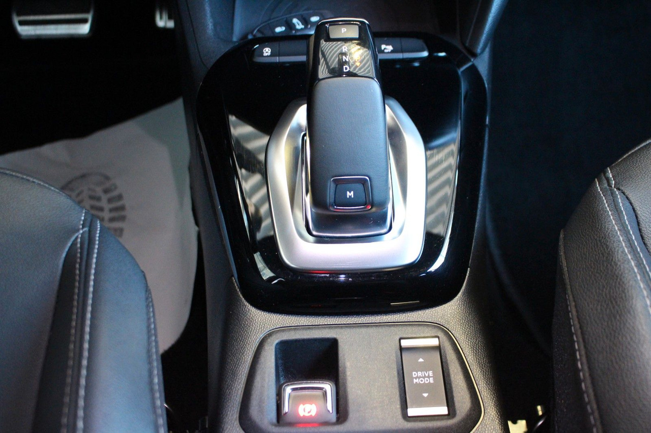 Coche Opel Corsa F Ultimate AT-8 Alcantara IntelliLux Navi: foto 11