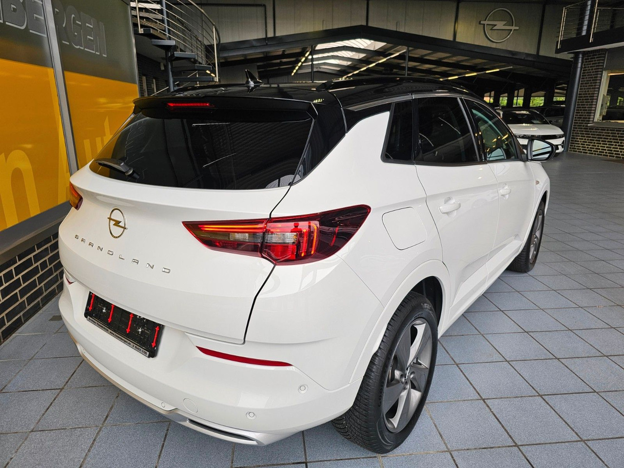 Opel Grandland Elegance AT-8 Navi Kamera LED - SUV/ Todoterreno: foto 4 Opel Grandland Elegance AT-8 Navi Kamera LED - SUV/ Todoterreno: foto 4