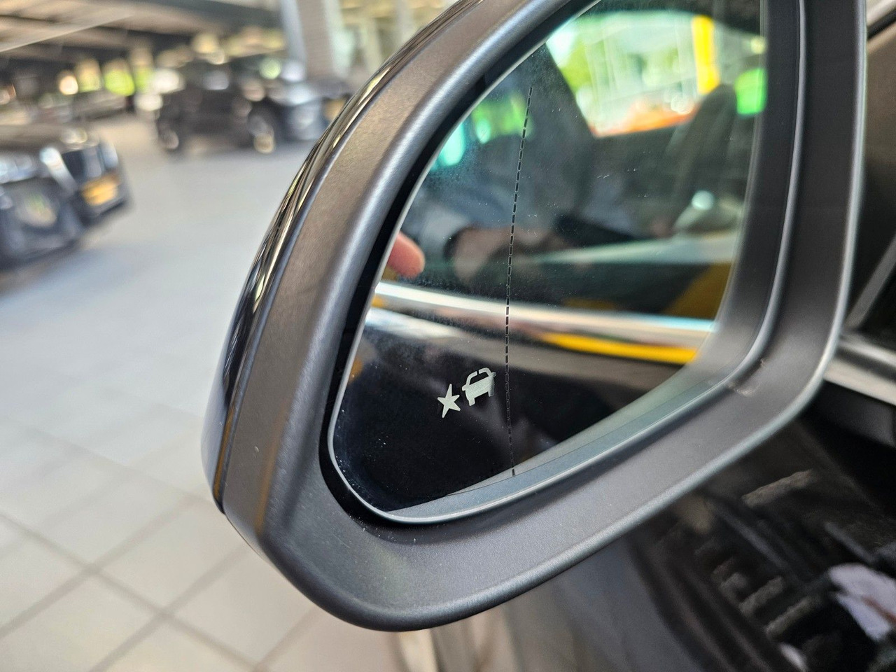 Opel Insignia A Business Innovation AHK ACC Leder Nav - Coche: foto 5 Opel Insignia A Business Innovation AHK ACC Leder Nav - Coche: foto 5