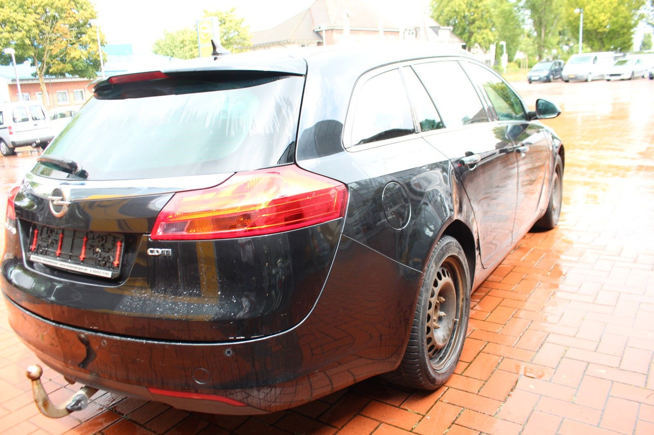 Opel Insignia A Sports Tourer Innovation - Coche familiar: foto 5 Opel Insignia A Sports Tourer Innovation - Coche familiar: foto 5