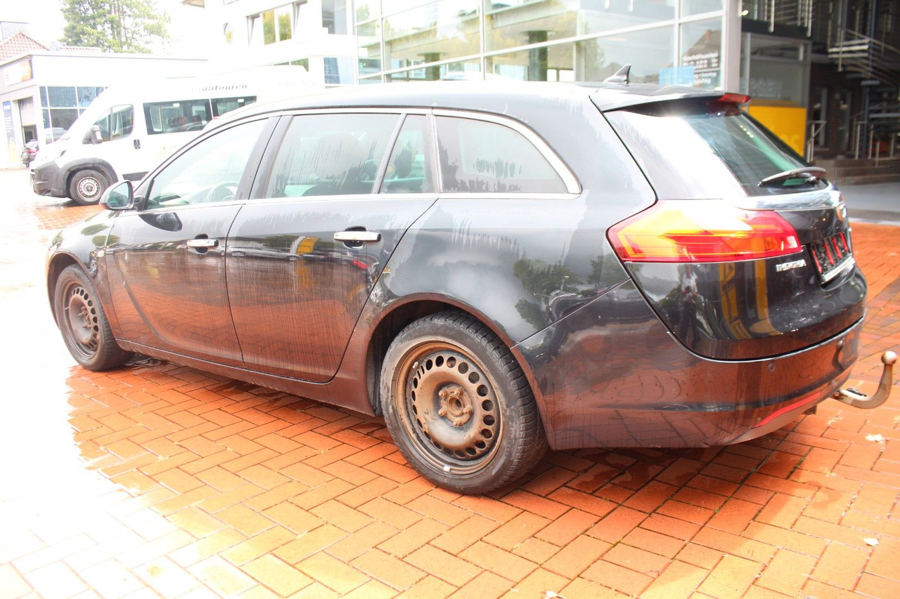 Opel Insignia A Sports Tourer Innovation - Coche familiar: foto 4 Opel Insignia A Sports Tourer Innovation - Coche familiar: foto 4