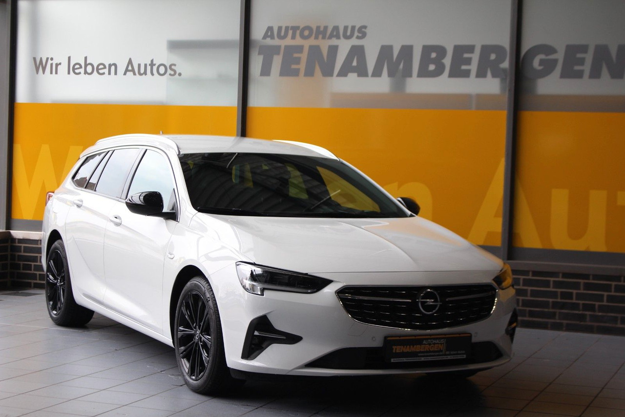 Opel Insignia B ST 4x4 Leder Massage Bose Matrix AHK - Coche: foto 2 Opel Insignia B ST 4x4 Leder Massage Bose Matrix AHK - Coche: foto 2