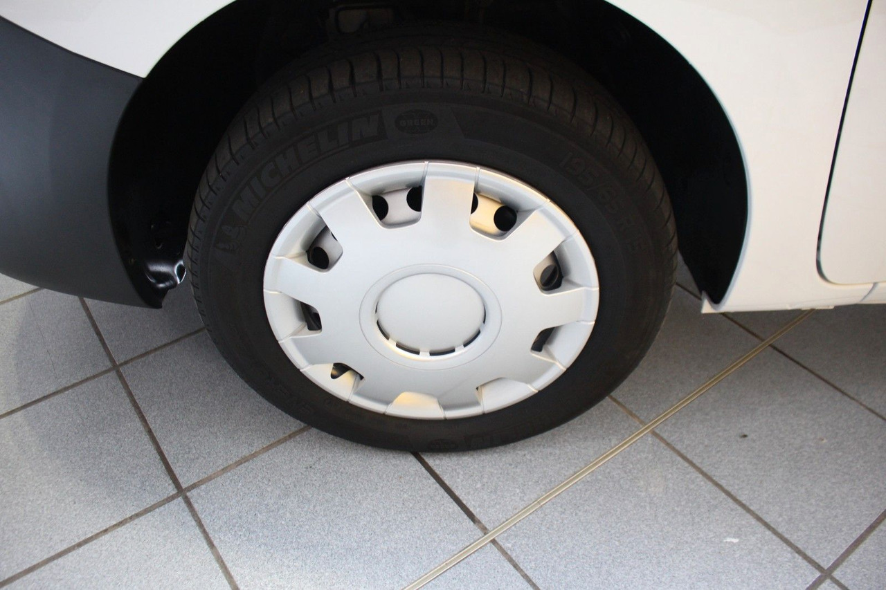 Renault Kangoo Rapid Maxi Extra Klima Bluetooth PDC - Furgoneta pequeña: foto 5 Renault Kangoo Rapid Maxi Extra Klima Bluetooth PDC - Furgoneta pequeña: foto 5