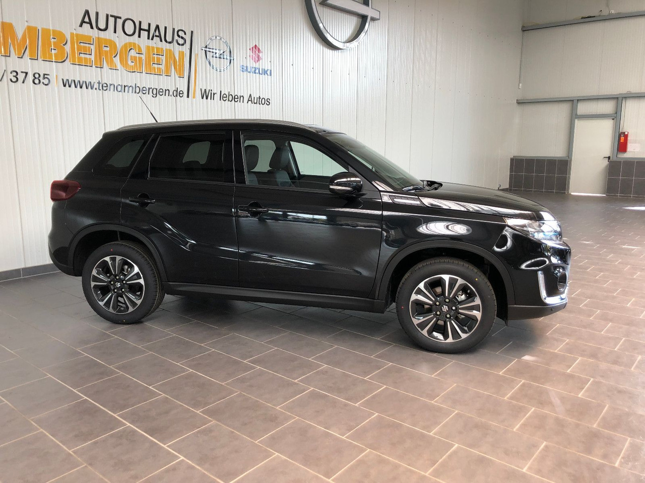 Suzuki Vitara 1.5 Hybrid Comfort+Automatik/ Panor.-Dach - SUV/ Todoterreno: foto 2 Suzuki Vitara 1.5 Hybrid Comfort+Automatik/ Panor.-Dach - SUV/ Todoterreno: foto 2