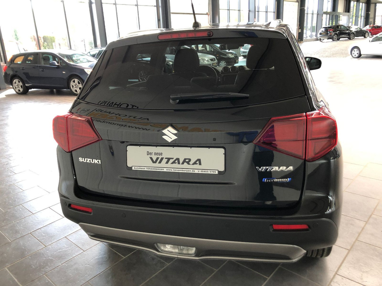 Suzuki Vitara 1.5 Hybrid Comfort+Automatik/ Panor.-Dach - SUV/ Todoterreno: foto 4 Suzuki Vitara 1.5 Hybrid Comfort+Automatik/ Panor.-Dach - SUV/ Todoterreno: foto 4