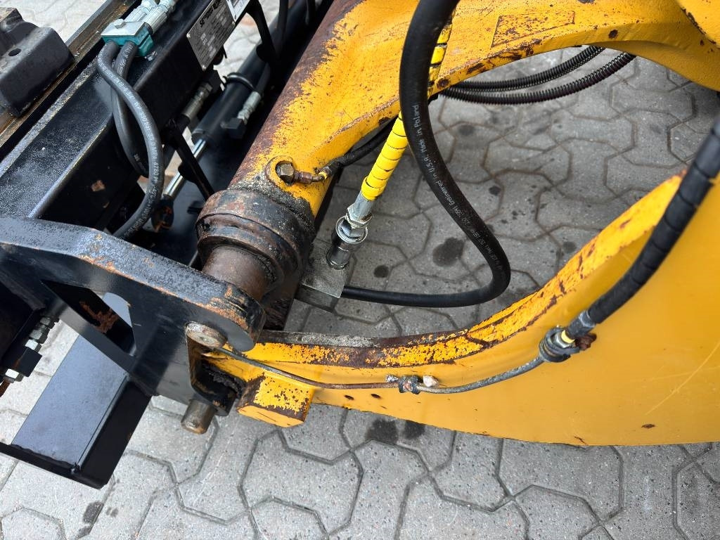 CAT 906M 35 km/h - Cargadora de ruedas: foto 4 CAT 906M 35 km/h - Cargadora de ruedas: foto 4