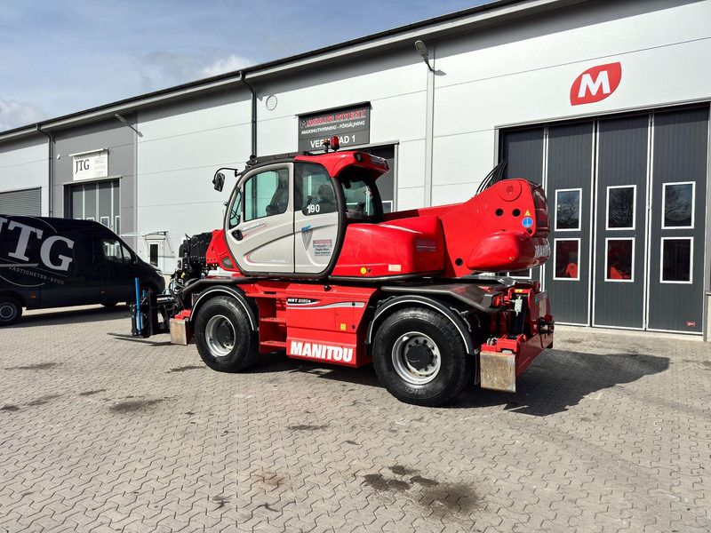 Manitou MRT 2150 Manitou MRT 2150P+ - Manipulador telescópico: foto 3 Manitou MRT 2150 Manitou MRT 2150P+ - Manipulador telescópico: foto 3