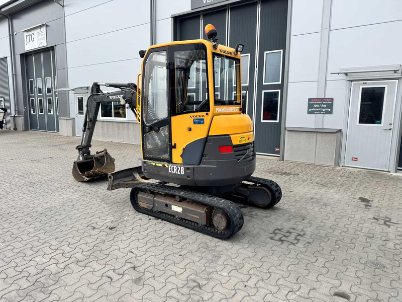 Volvo ECR28 - Miniexcavadora: foto 3 Volvo ECR28 - Miniexcavadora: foto 3