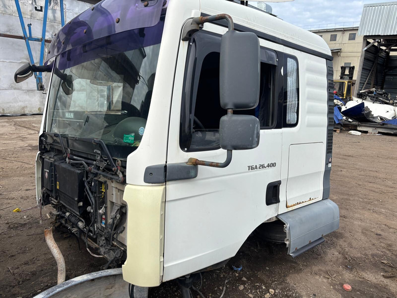 MAN F99/L34 - Cabina e interior: foto 1 MAN F99/L34 - Cabina e interior: foto 1