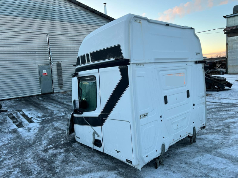 Mercedes-Benz Actros MP4 - Cabina e interior: foto 4 Mercedes-Benz Actros MP4 - Cabina e interior: foto 4