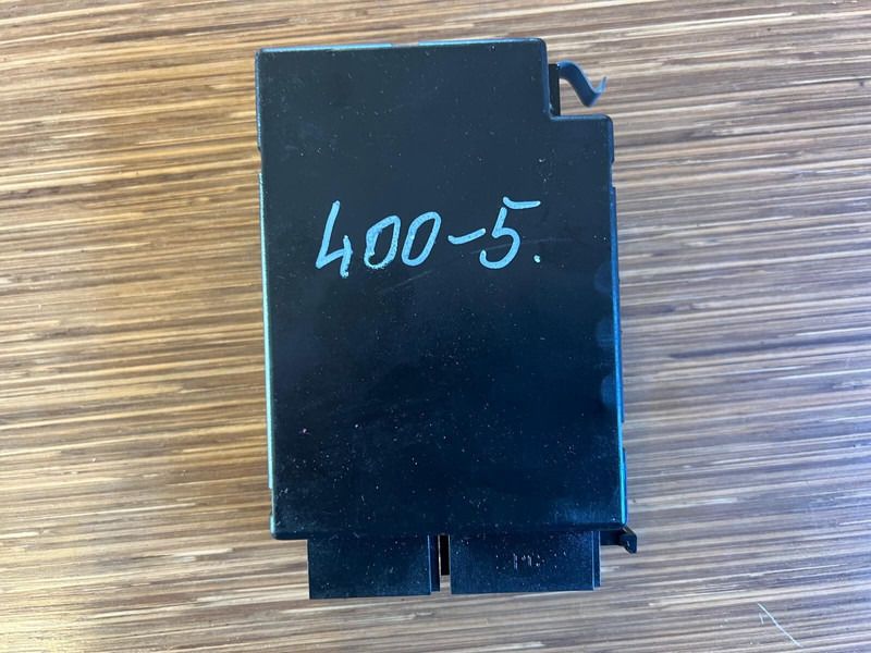 Mercedes-Benz Video Radar Decision Unit 2 - Unidad de control: foto 2 Mercedes-Benz Video Radar Decision Unit 2 - Unidad de control: foto 2