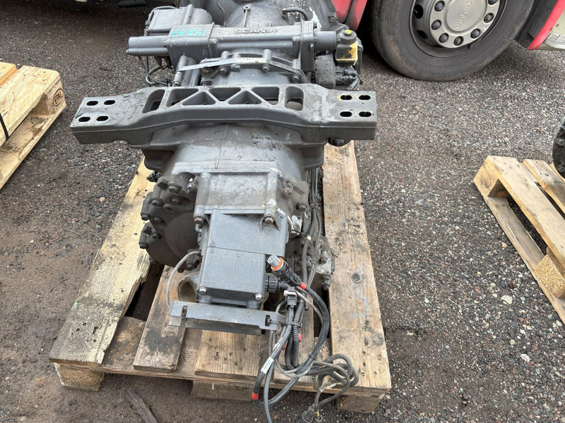 Scania GRS905 OPC5 - Caja de cambios: foto 3 Scania GRS905 OPC5 - Caja de cambios: foto 3