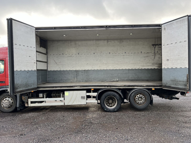 Frigorífico camión Volvo FM 480: foto 13