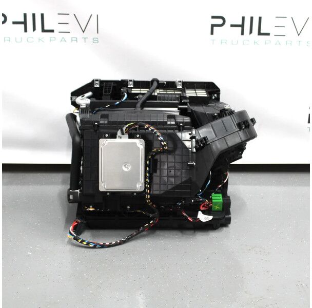 DAF CF Kachelhuis 2302626 Nieuw - Ventilador de habitáculo para Camión: foto 2 DAF CF Kachelhuis 2302626 Nieuw - Ventilador de habitáculo para Camión: foto 2