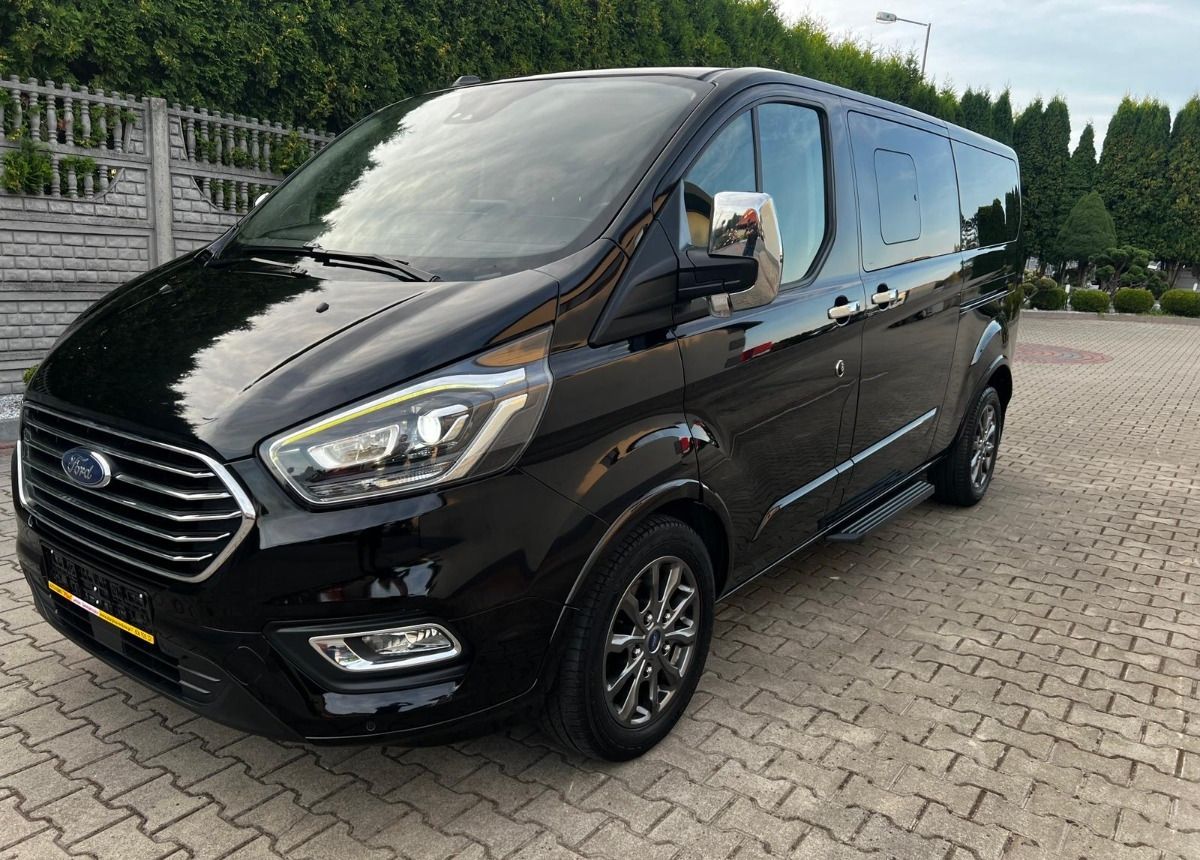 Minibús, Furgoneta de pasajeros Ford Tourneo Custom Turneo Tytanium X specjalistyczny dla Inwalidów: foto 15 Minibús, Furgoneta de pasajeros Ford Tourneo Custom Turneo Tytanium X specjalistyczny dla Inwalidów: foto 15