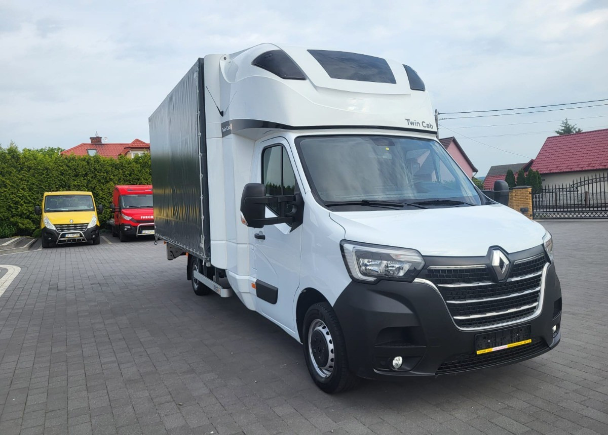 Renault 10 europalet kabina XXL 2x spania Master jak Nowy Kabina 2xspanie - Furgoneta con caja de lona: foto 4 Renault 10 europalet kabina XXL 2x spania Master jak Nowy Kabina 2xspanie - Furgoneta con caja de lona: foto 4