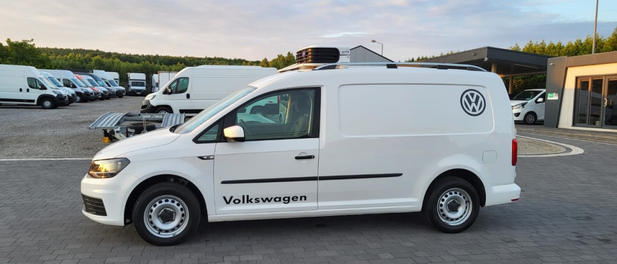 Volkswagen Cady 2.0 Maxi Chodnia na Gwarancji Chłodnia Carier zasilanie 230V - Frigorífico furgoneta: foto 3 Volkswagen Cady 2.0 Maxi Chodnia na Gwarancji Chłodnia Carier zasilanie 230V - Frigorífico furgoneta: foto 3