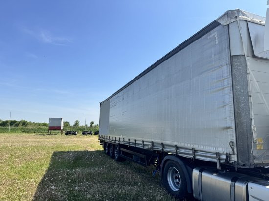 Schmitz SCS BS/Curtainsider S3T - Semirremolque lona: foto 2 Schmitz SCS BS/Curtainsider S3T - Semirremolque lona: foto 2