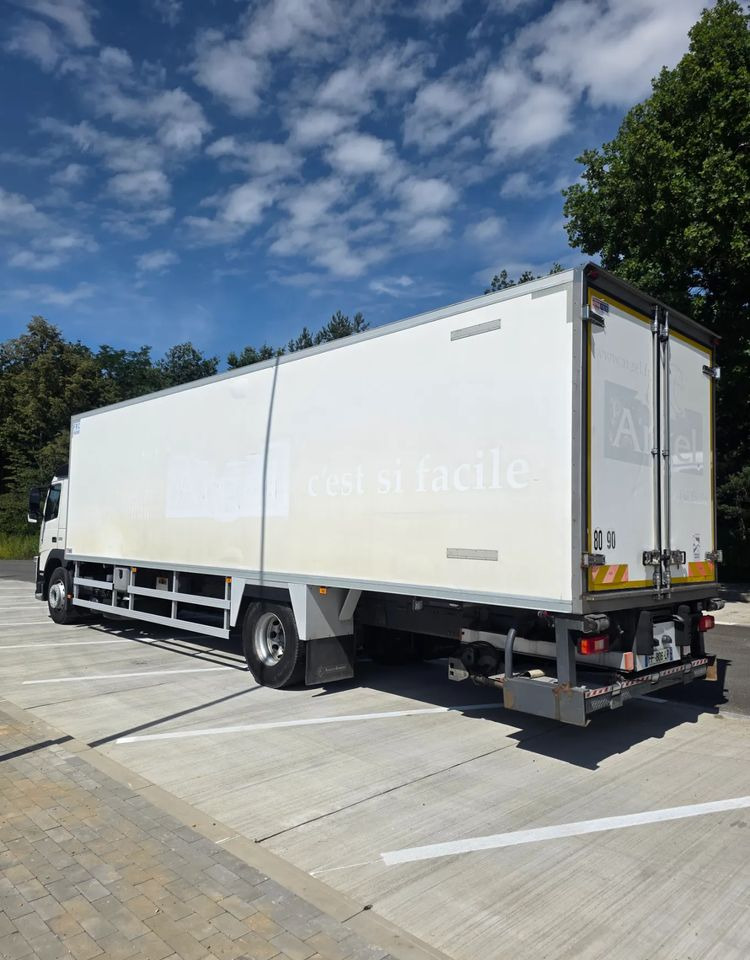 Volvo FM 330 D 11 EURO 6-D - Frigorífico camión: foto 4 Volvo FM 330 D 11 EURO 6-D - Frigorífico camión: foto 4