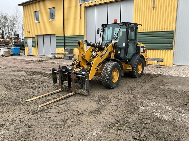 Caterpillar 906M - Cargadora: foto 1 Caterpillar 906M - Cargadora: foto 1