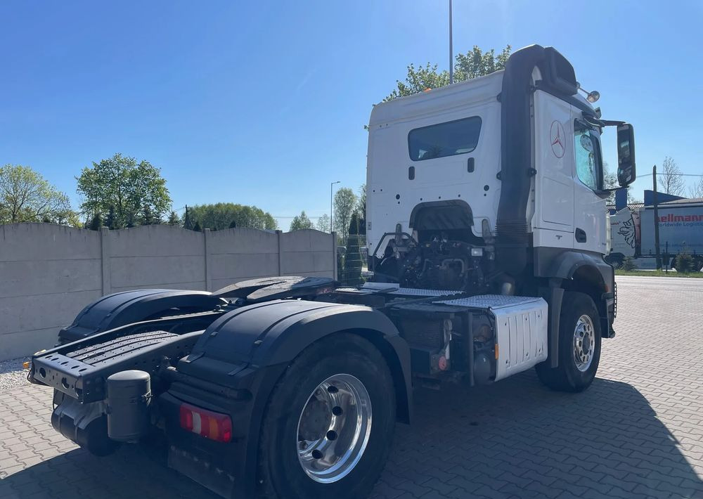 Mercedes-Benz AROCS 1845/ HAD/ 4x4/ BEZ RETARDERA! - Cabeza tractora: foto 5 Mercedes-Benz AROCS 1845/ HAD/ 4x4/ BEZ RETARDERA! - Cabeza tractora: foto 5