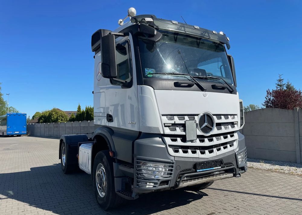 Mercedes-Benz AROCS 1845/ HAD/ 4x4/ BEZ RETARDERA! - Cabeza tractora: foto 3 Mercedes-Benz AROCS 1845/ HAD/ 4x4/ BEZ RETARDERA! - Cabeza tractora: foto 3