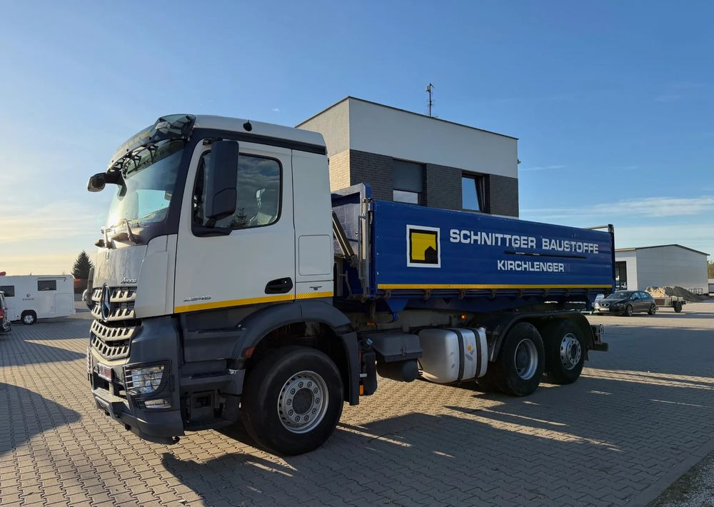 Mercedes-Benz AROCS 2545, WYWROTKA - Volquete camión: foto 4 Mercedes-Benz AROCS 2545, WYWROTKA - Volquete camión: foto 4