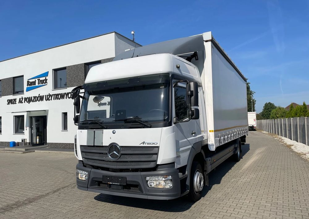 Mercedes-Benz ATEGO 1221, KABINA SYPIALNA! - Camión lona: foto 1 Mercedes-Benz ATEGO 1221, KABINA SYPIALNA! - Camión lona: foto 1