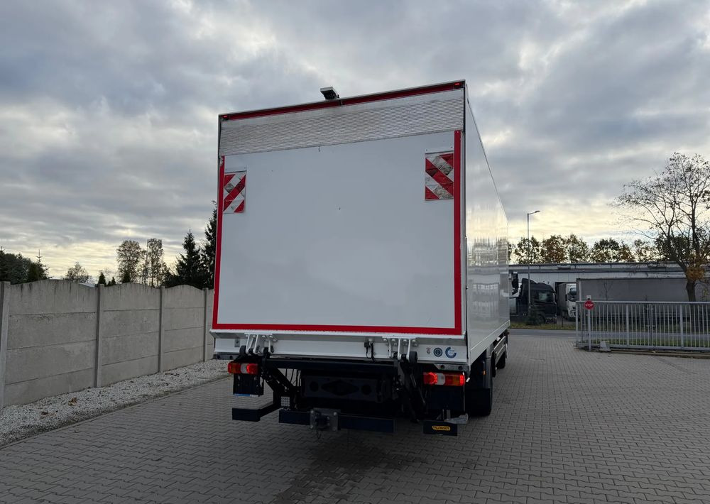 Mercedes-Benz ATEGO 1318 IZOTERMA 20 PALET! - Camión caja cerrada: foto 5 Mercedes-Benz ATEGO 1318 IZOTERMA 20 PALET! - Camión caja cerrada: foto 5