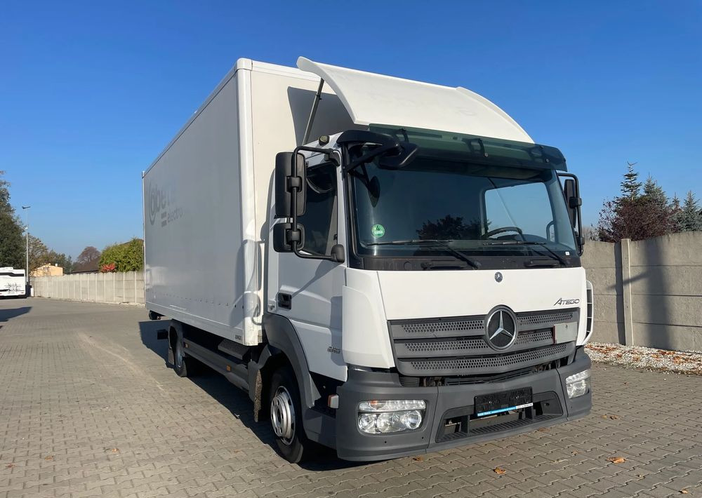 Mercedes-Benz ATEGO 816,ładowność 3,1 tony! - Camión caja cerrada: foto 4 Mercedes-Benz ATEGO 816,ładowność 3,1 tony! - Camión caja cerrada: foto 4