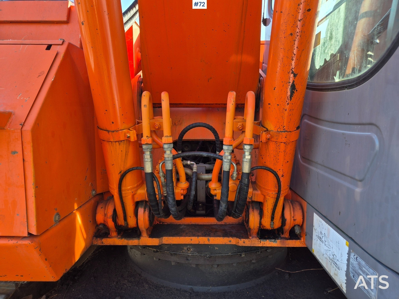 Leasing financiero de  2005 Hitachi  Zaxis 225USR LC leasing 2005 Hitachi  Zaxis 225USR LC: foto 17