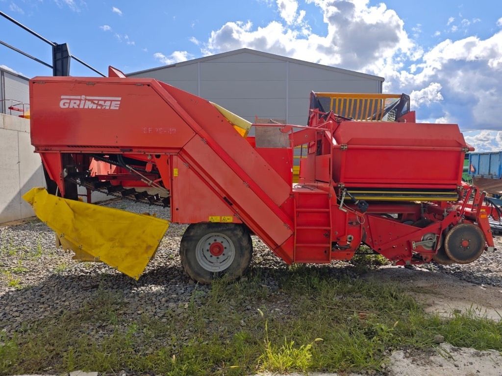 Grimme SE 75 Kartoffelrodder - Arrancadora de patatas: foto 1 Grimme SE 75 Kartoffelrodder - Arrancadora de patatas: foto 1