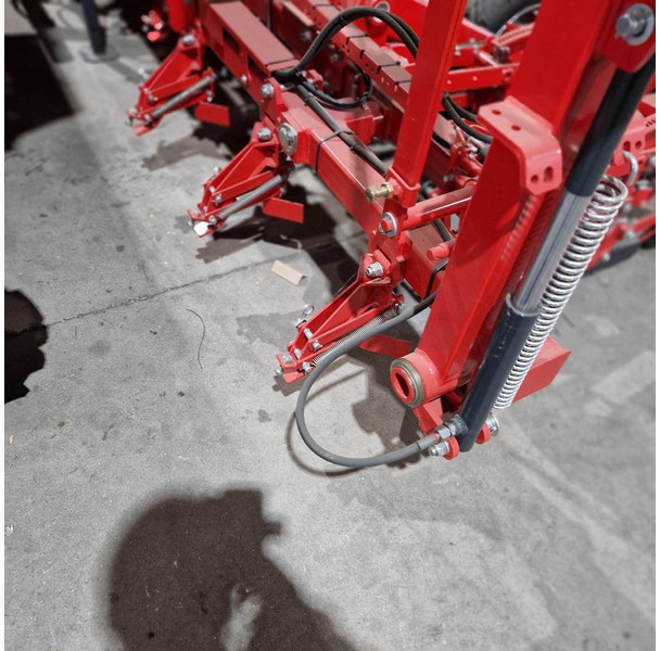 Kverneland Monopil SE Tandem - Sembradora de precisión: foto 3 Kverneland Monopil SE Tandem - Sembradora de precisión: foto 3