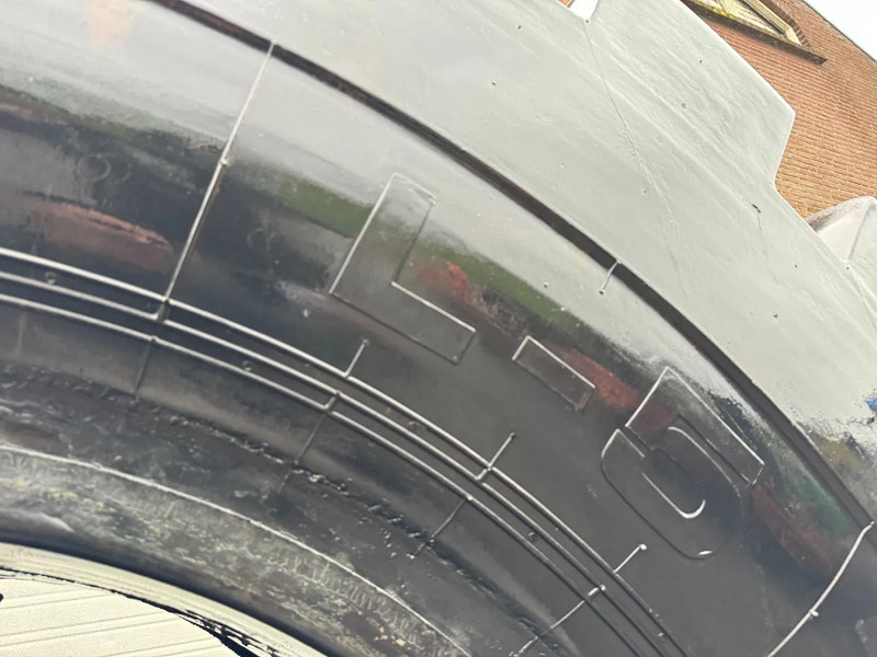 Neumático Diversen Liftguard L-5 45/65-45 HEAVY DUTY TIRE: foto 7 Neumático Diversen Liftguard L-5 45/65-45 HEAVY DUTY TIRE: foto 7