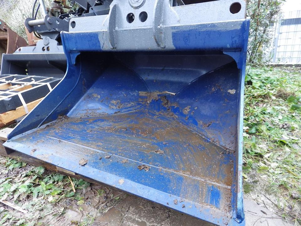 Planierlöffel 1200 mm hydr. schwenkbar MS08 (netto 3300,00) - Cazo para excavadora: foto 4 Planierlöffel 1200 mm hydr. schwenkbar MS08 (netto 3300,00) - Cazo para excavadora: foto 4