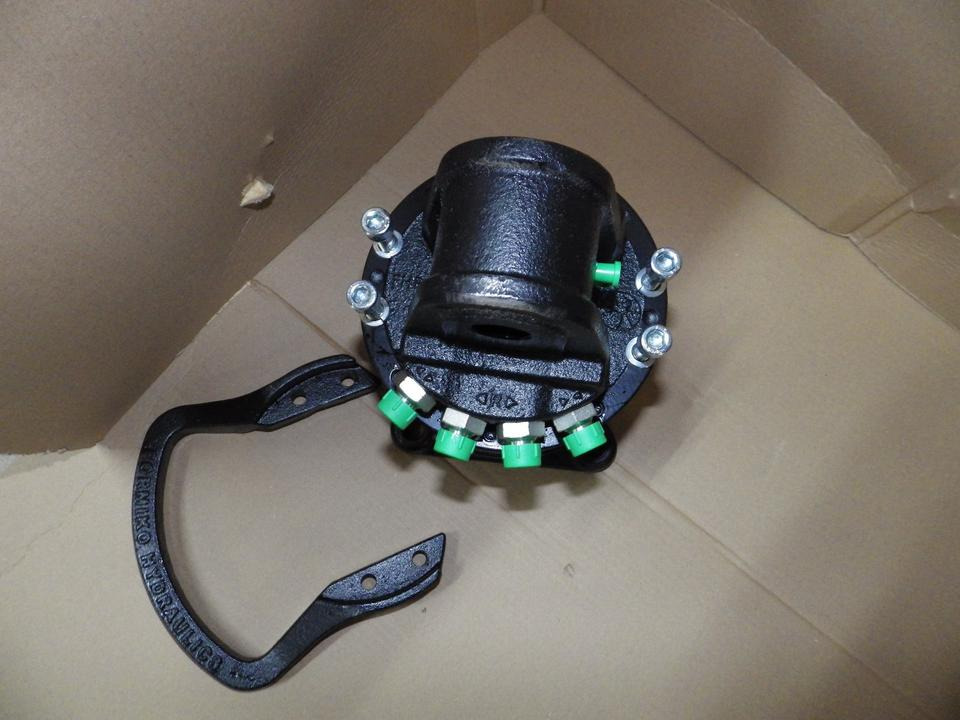 Rotaror Greifer Dreh Antriebe Drehkopf Bagger LKW-Kran - Rotor basculante: foto 2 Rotaror Greifer Dreh Antriebe Drehkopf Bagger LKW-Kran - Rotor basculante: foto 2