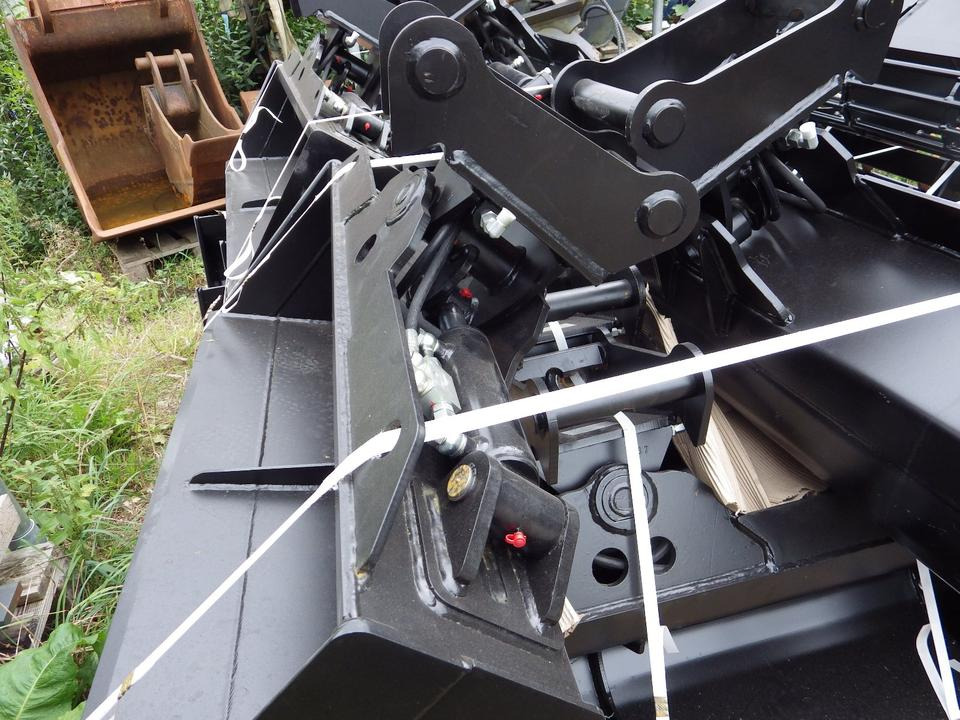 Schwenkbarer Grabenräumlöffel Planierlöffel Humuslöffel MS03 Sym - Cazo para excavadora: foto 5 Schwenkbarer Grabenräumlöffel Planierlöffel Humuslöffel MS03 Sym - Cazo para excavadora: foto 5